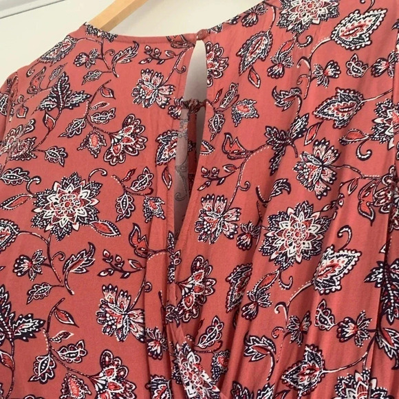 Old Navy Waist Defined Keyhole Jumpsuit - Size Medium - Picture 9 of 11